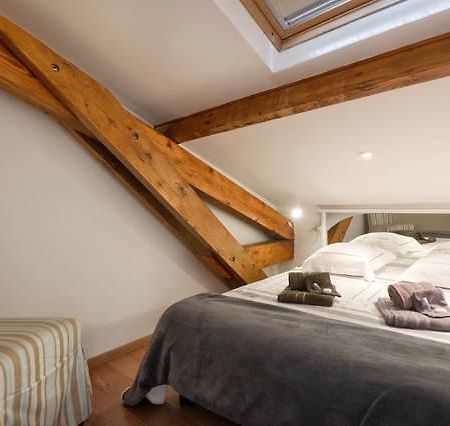 Duplex Bas Suquet Vieux Port Apartment Cannes Bilik gambar