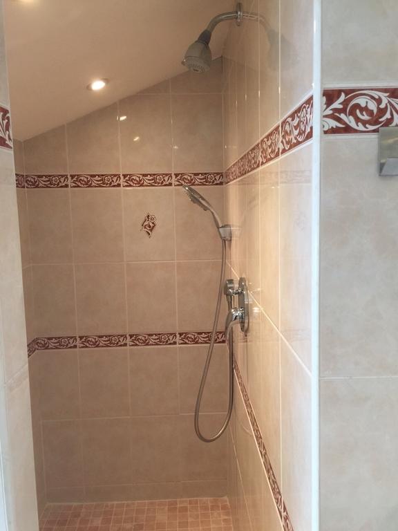 Duplex Bas Suquet Vieux Port Apartment Cannes Bilik gambar