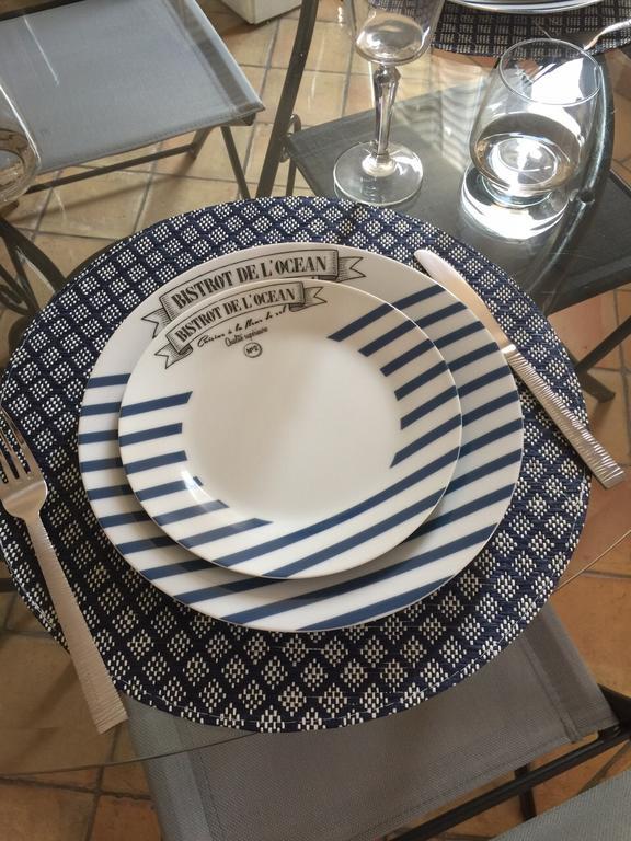 Duplex Bas Suquet Vieux Port Apartment Cannes Bilik gambar
